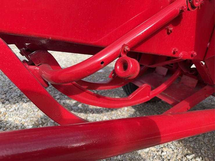 international-baler-image-22