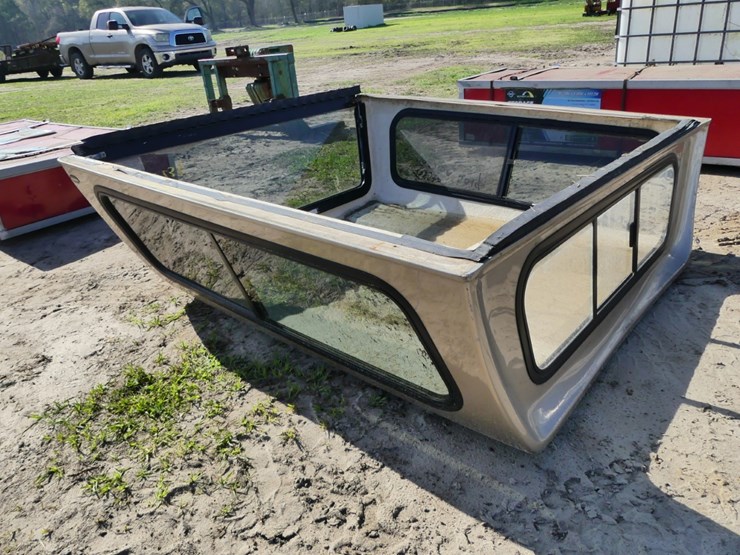 2014-toyota-tacoma-image-2