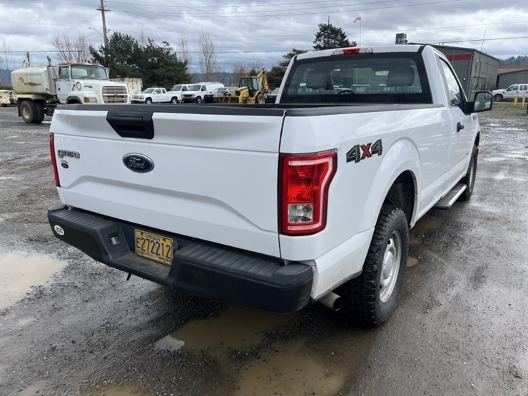 2016-ford-f150-image-4