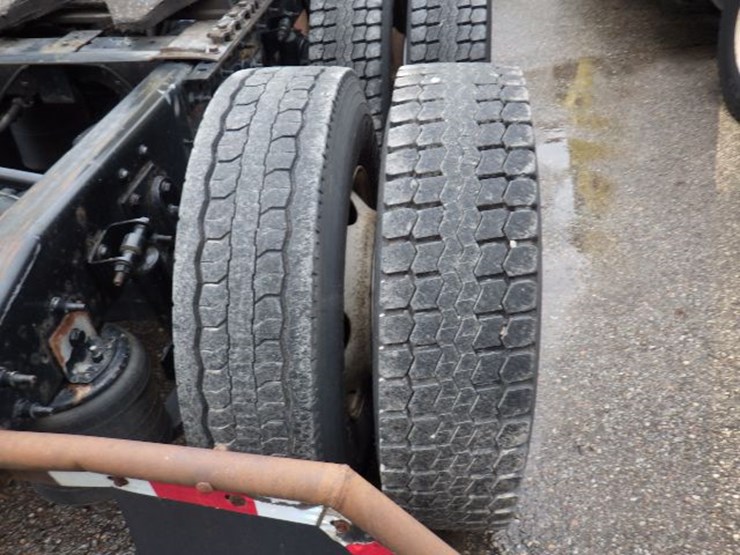 2016-international-8600-image-7