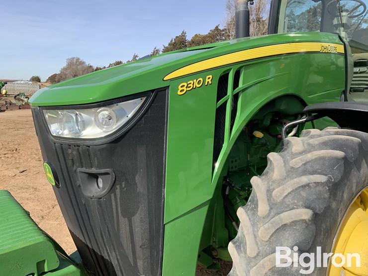 2013-john-deere-8310r-image-11