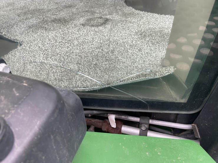 2018-john-deere-r4045-image-61