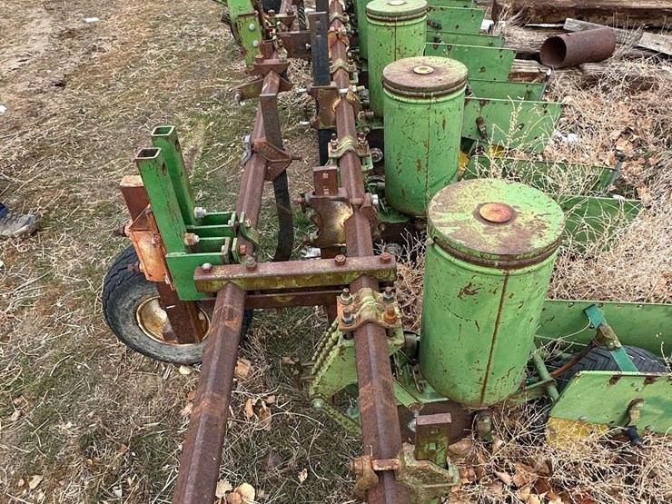 john-deere-71-image-9