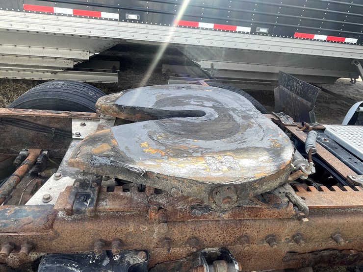 2006-peterbilt-387-image-19