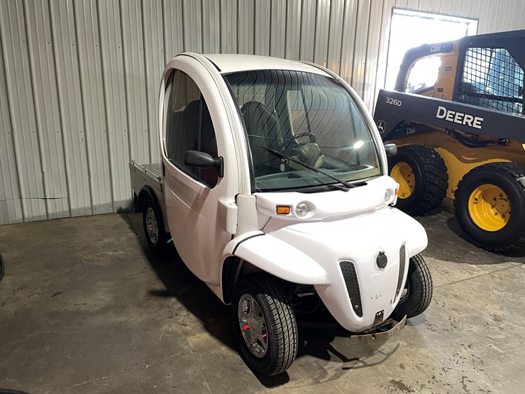#1026-•-2003-gem-e825-electric-golf-cart-(independence,-wi)-image-3