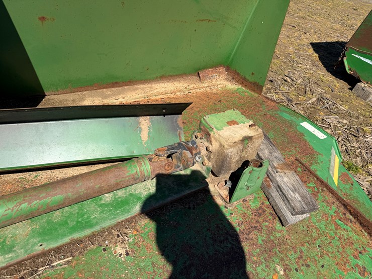 john-deere-14-image-18