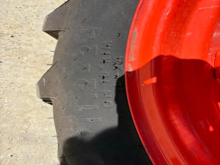 kubota-l2501-image-9