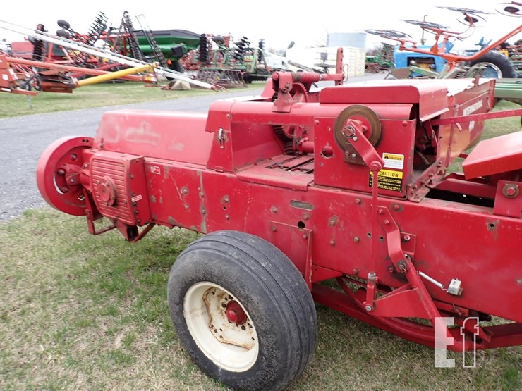 case-ih-4390-image-8