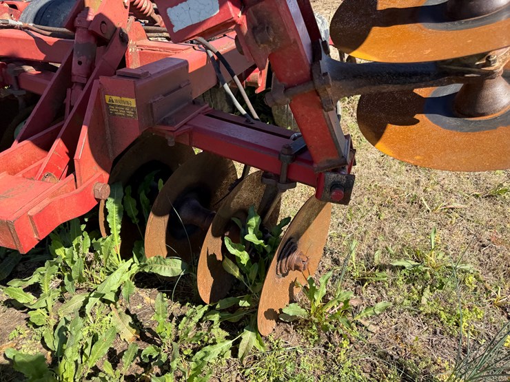 case-ih-3900dh-image-35