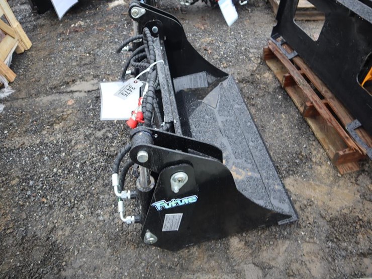 future-mini-skid-steer-4-in-1-bucket-image-3