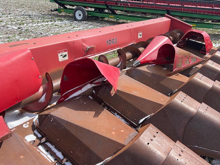 case-ih-1083-image-7
