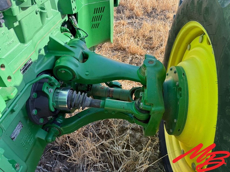 2010-john-deere-8245r-image-25