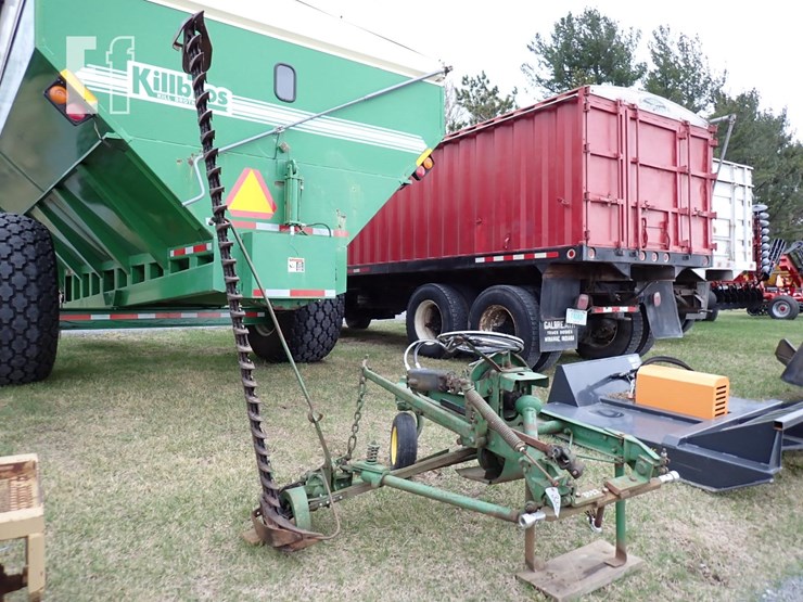 john-deere-38-image-1