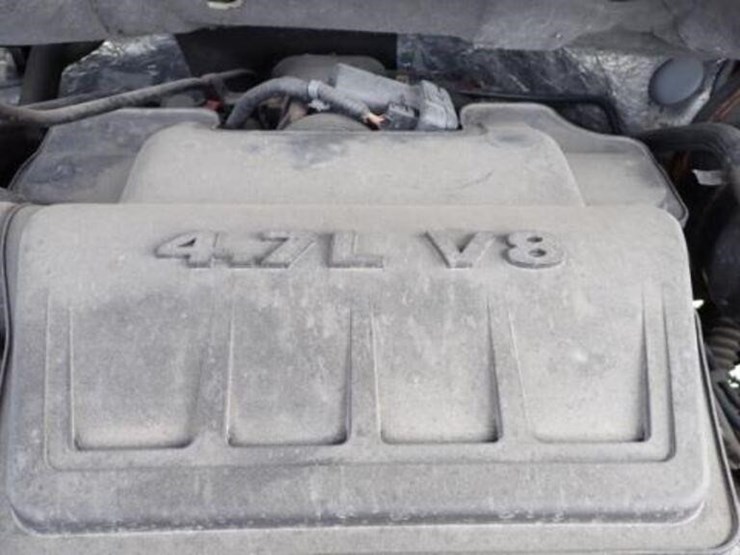 2013-ram-1500-slt-image-32