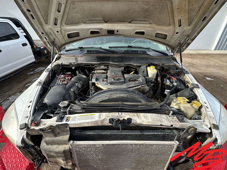 2010-dodge-ram-4500-image-35