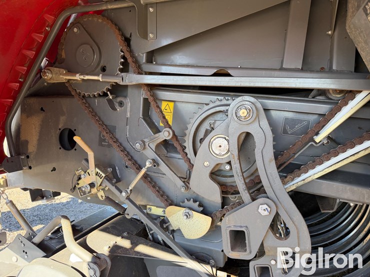 2024-massey-ferguson-lb2234xd-image-19