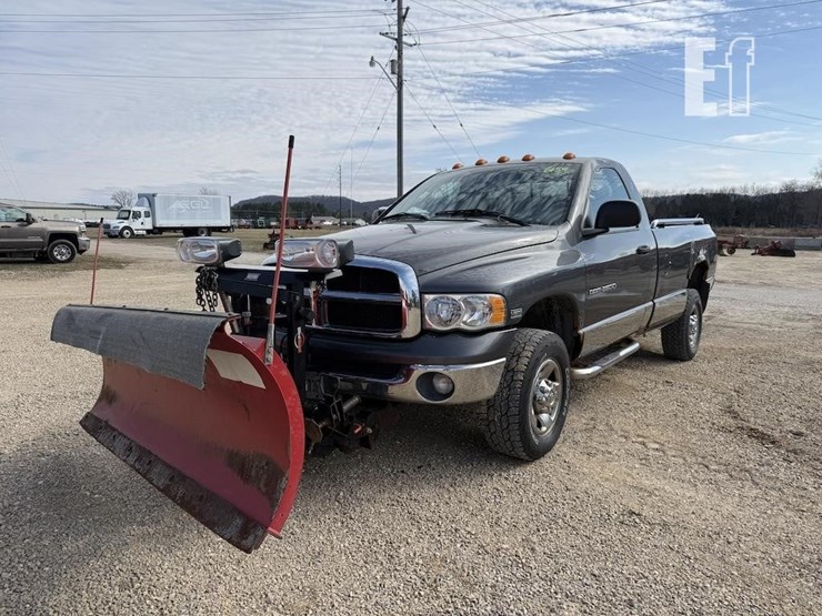 2005-dodge-ram-2500-image-1