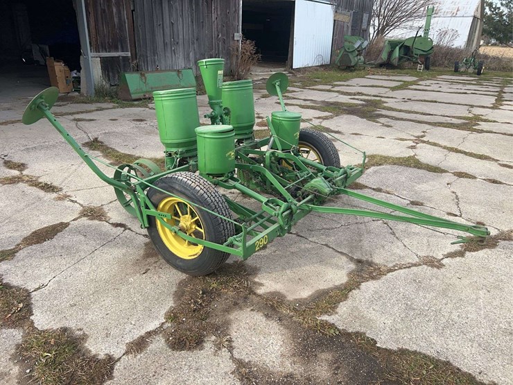 john-deere-290-image-1