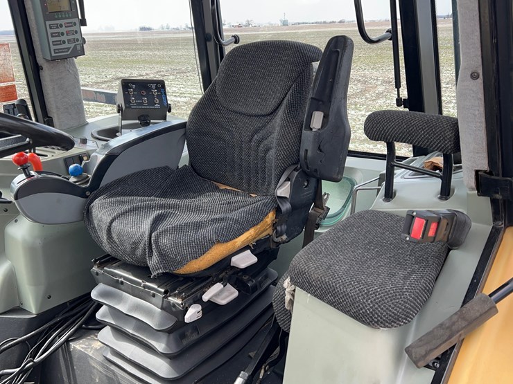 2002-challenger-mt665-image-41