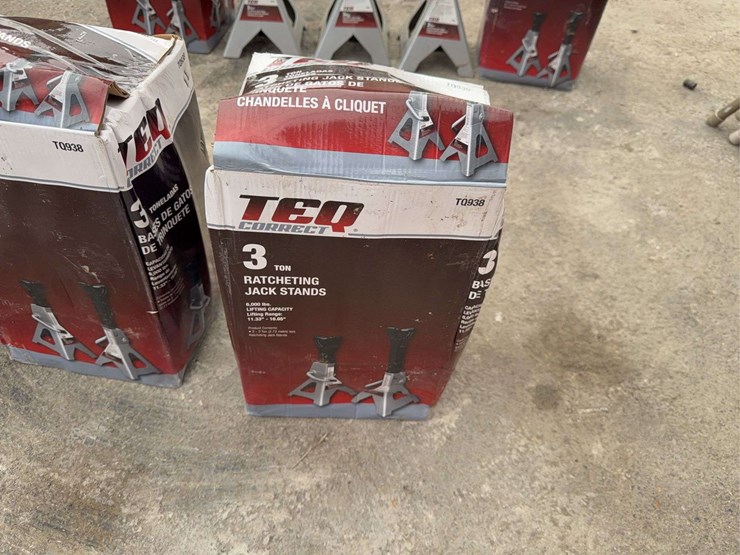 (8)-3-ton-jack-stands-image-6