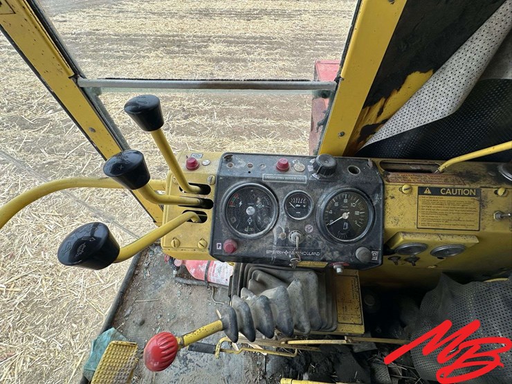 new-holland-70-image-49