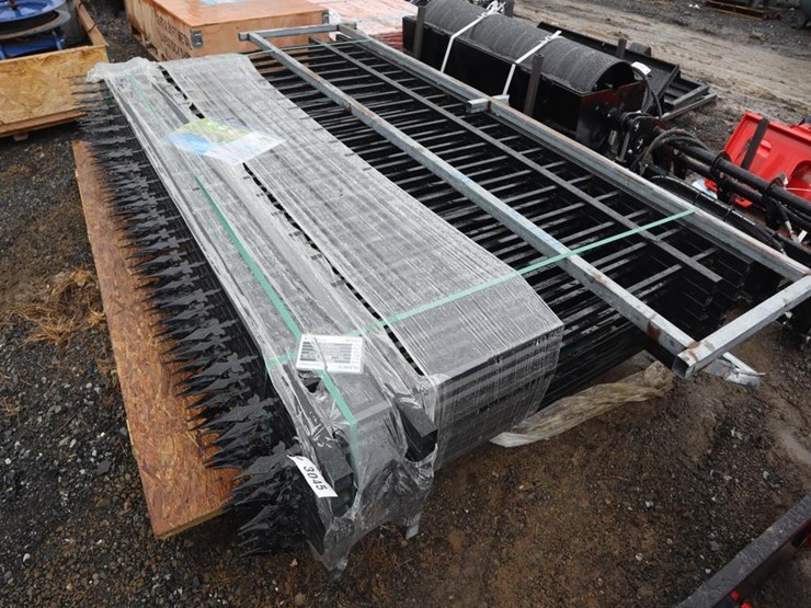 iron-fence-panels-image-2