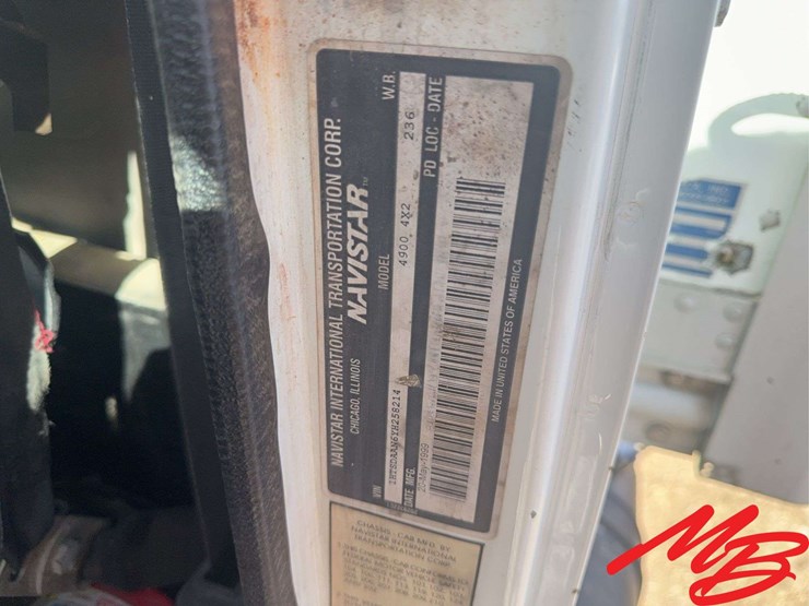 2000-international-4900-image-27