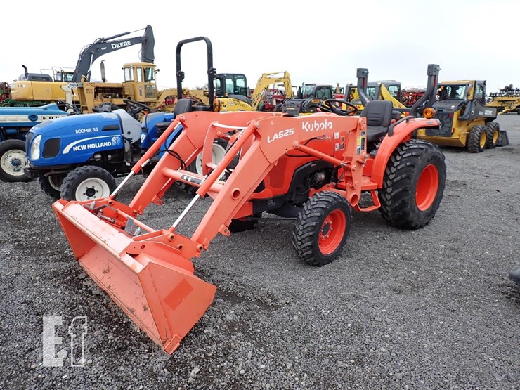 2021-kubota-l2501d-image-2