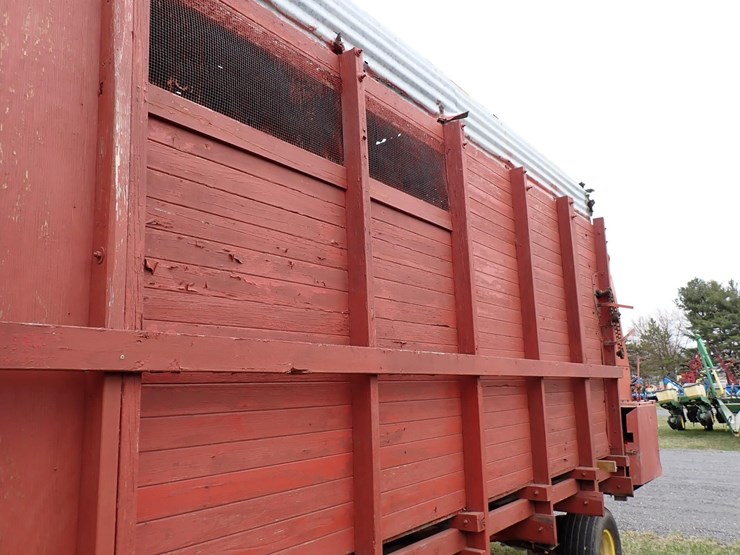 4215-gehl-bu810-image-13