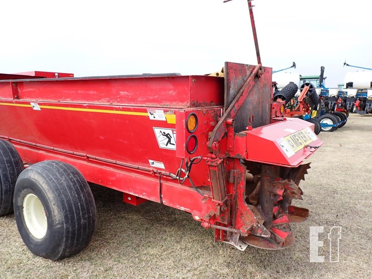 2018-meyer-3954-image-9