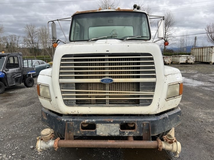 1993-ford-l8000-image-8