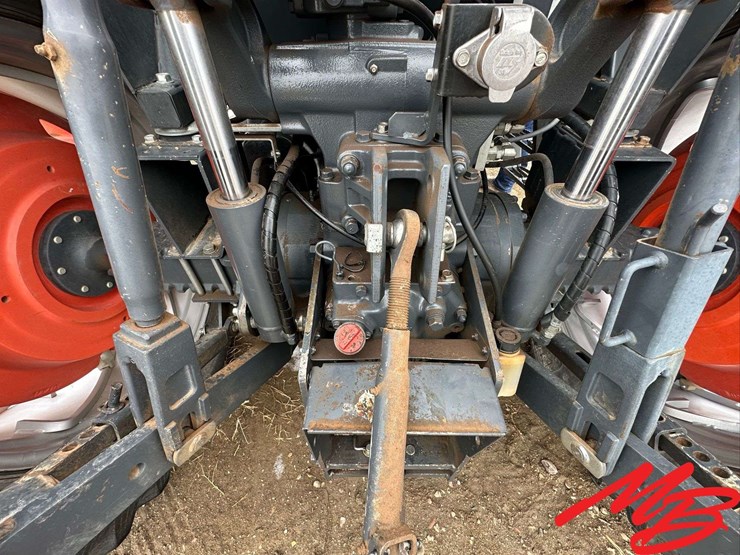 2015-kubota-m135gx-image-23