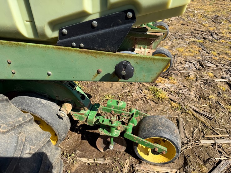 john-deere-1720-image-38