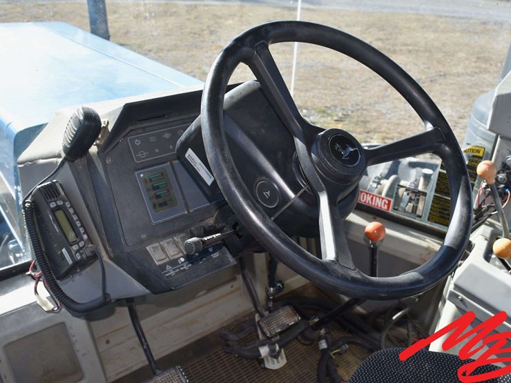 1991-versatile-846-image-37