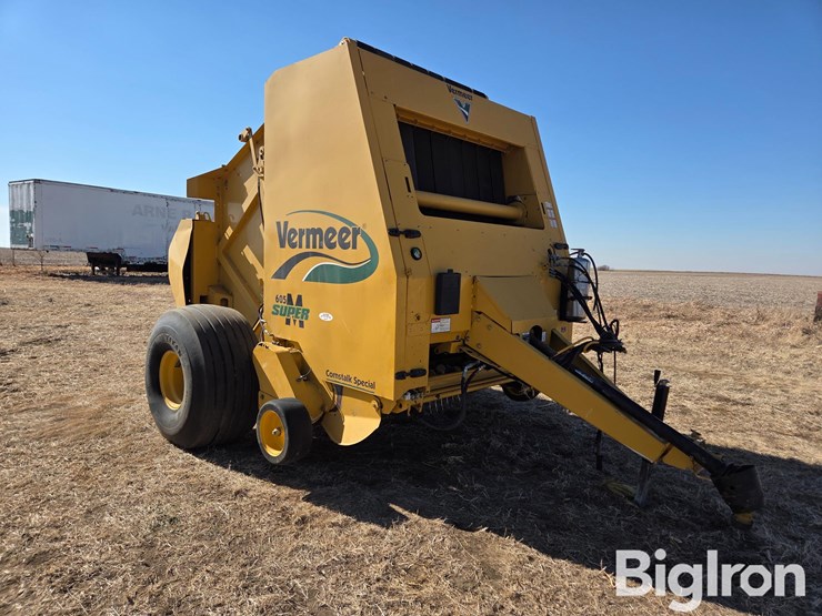 2014-vermeer-605-image-3