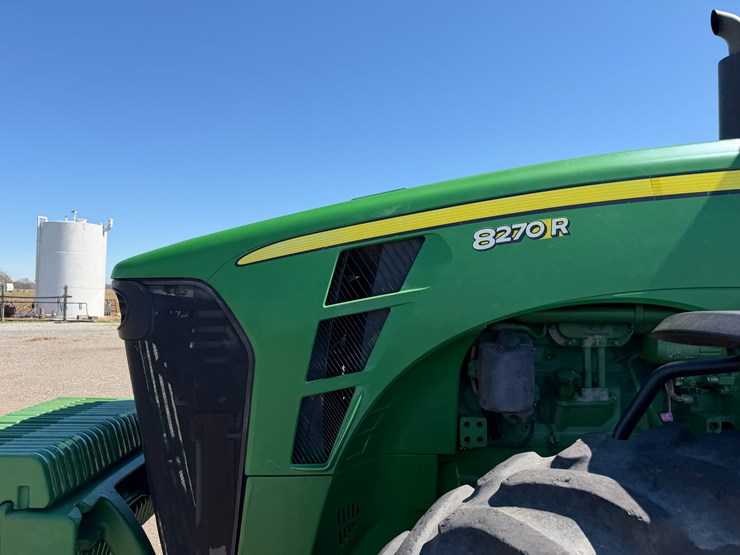 2010-john-deere-8270r-image-30