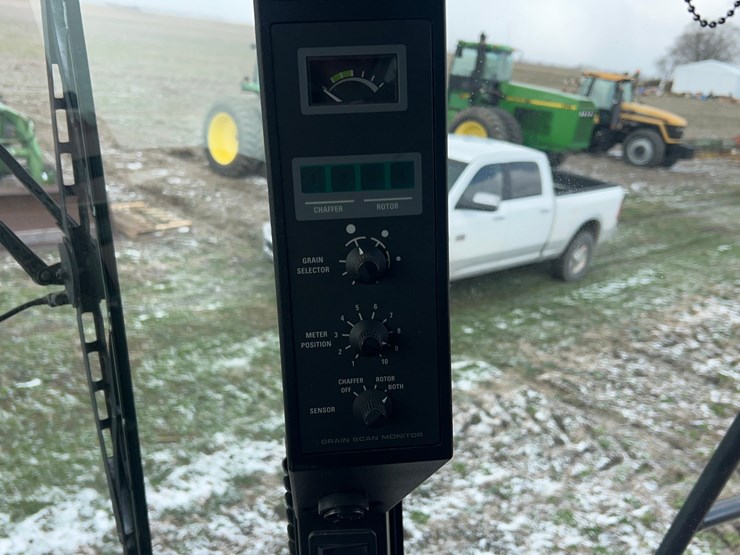 2008-case-ih-2577-image-68