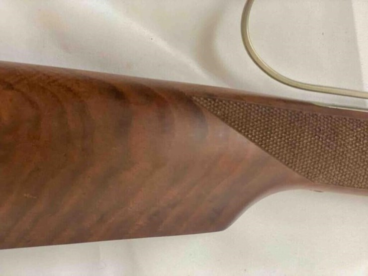 john-wayne-commemorative-winchester-rifle-image-11