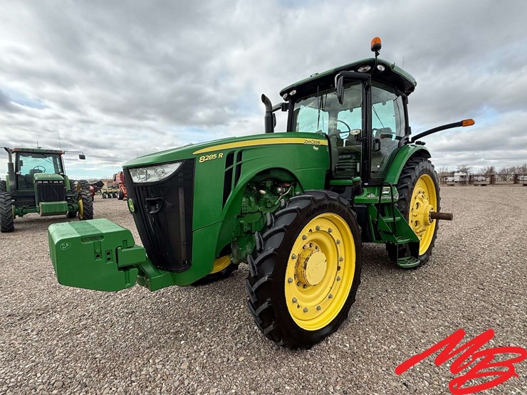 2013-john-deere-8285r-image-1