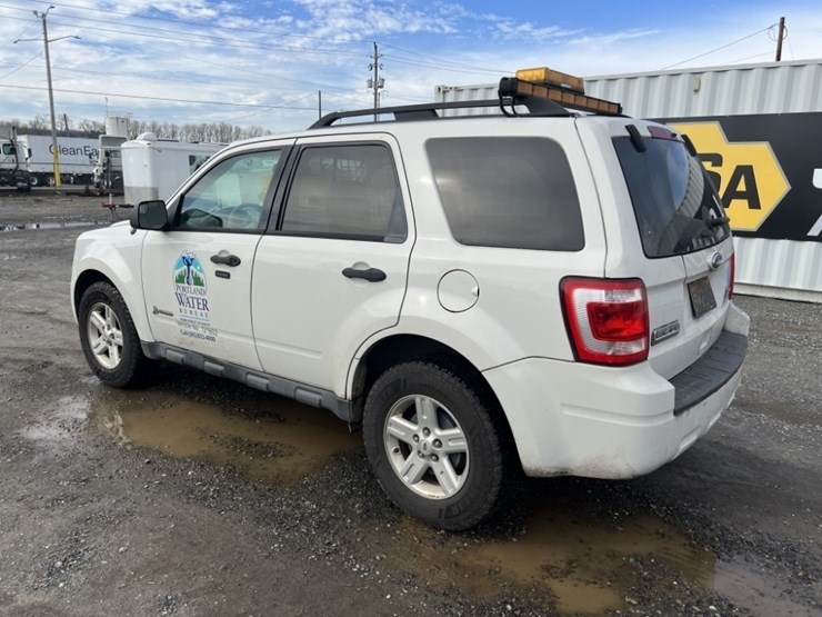 2012-ford-escape-image-6