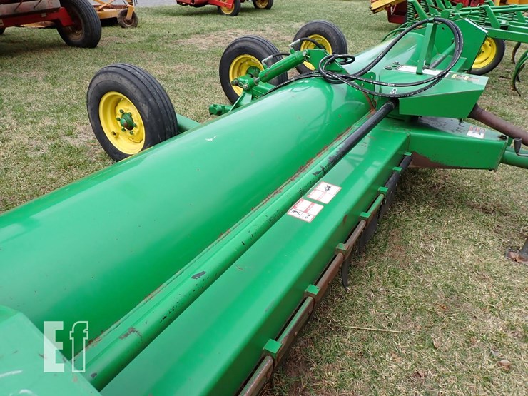 john-deere-115-image-3