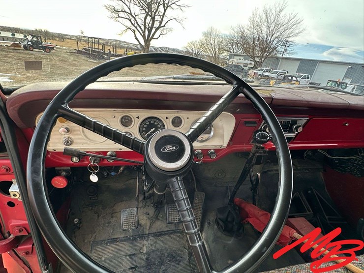 1971-ford-600-image-17