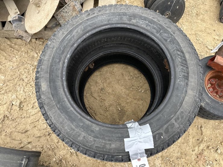 #84-•-(2)-goodyear-265/60r20-tires-image-6