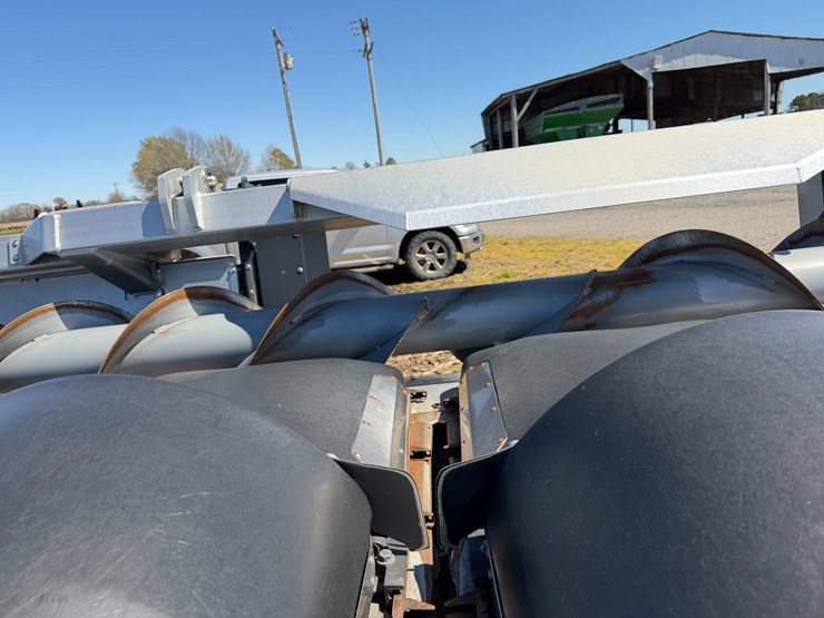 2021-gts-x10-image-35