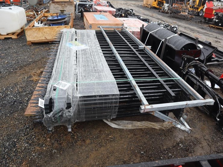 iron-fence-panels-image-4