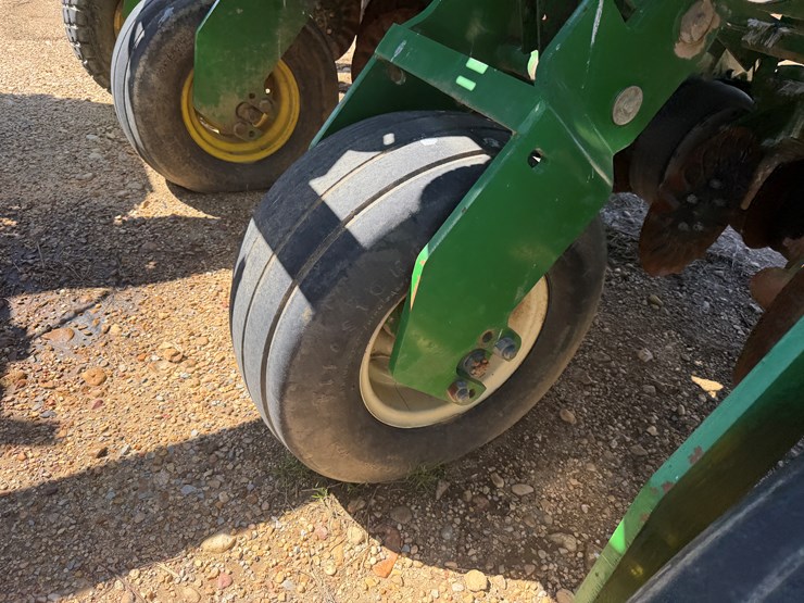 john-deere-1780-image-34