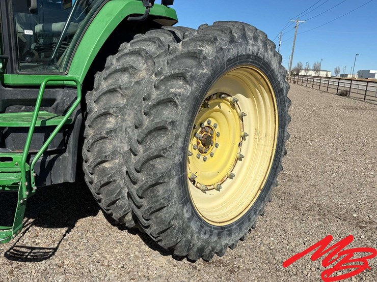 2000-john-deere-8210-image-9