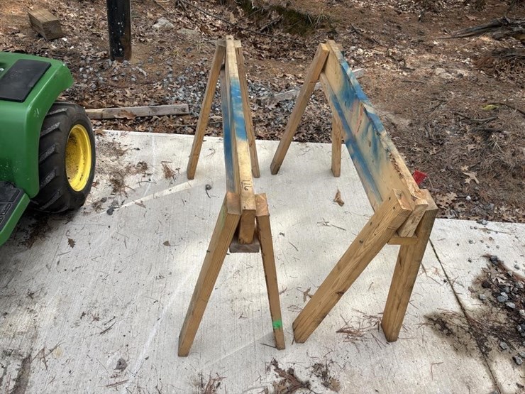 wood-saw-horses-image-3