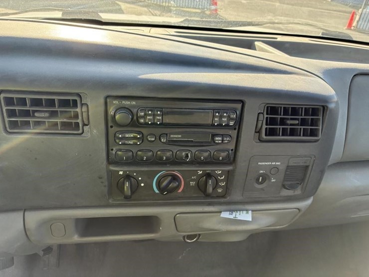 2002-ford-f350-sd-image-14