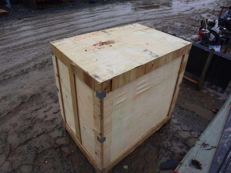 tpm-crate-of-mini-excavator-attach.-image-7